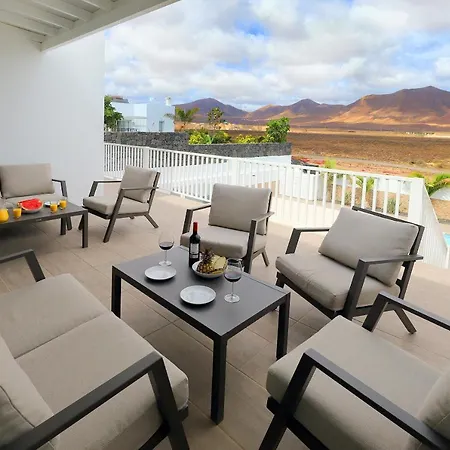 Willa Bella, Modern 2 Bed